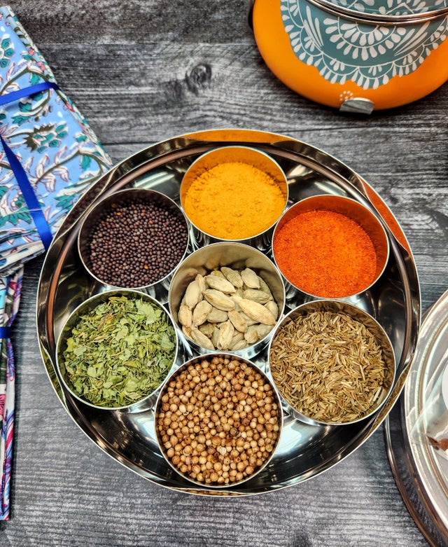 Indian Spice Box (Masala Dabba) - Spice Up The Curry
